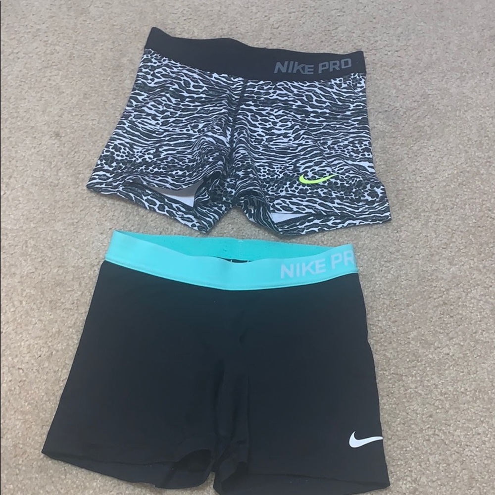 Bundle or Nike Pro’s size Small